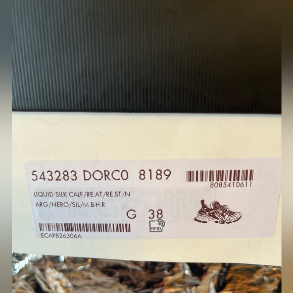 Pre loved Gucci Silver FlashtrekTrainers Size 38 US Size 8 - Picture 8 of 9